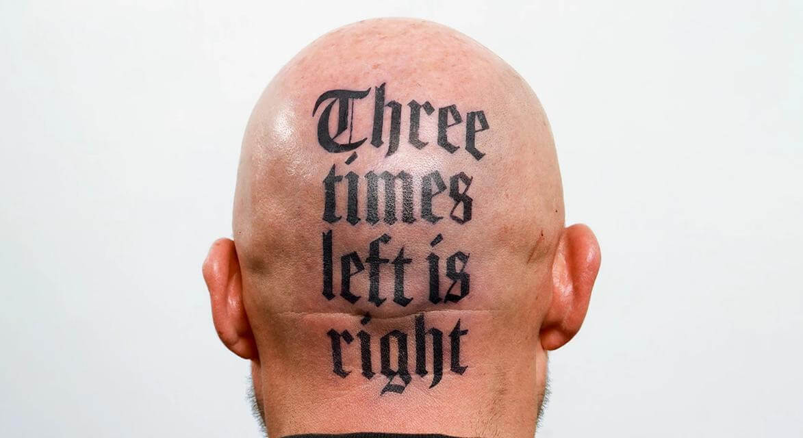 Foto 1 van de voorstelling Three times left is right