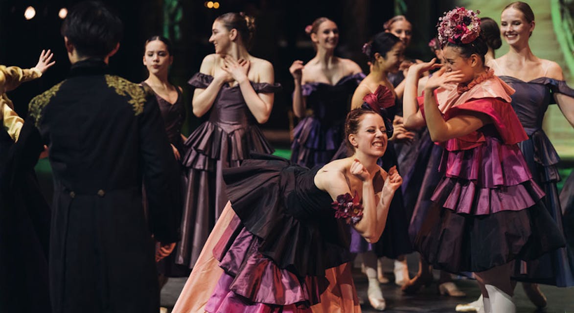 Afbeelding 1 bij recensie over Cinderella - Junior Ballet Antwerp