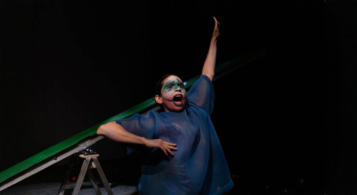 Foto van de voorstelling Imaginary Numbers in 