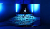 Joshua Serafin - Void: video-installatie