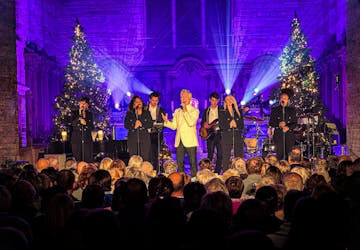 Christoff kondigt nieuwe kersttournee aan