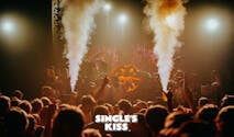 Single's Kiss